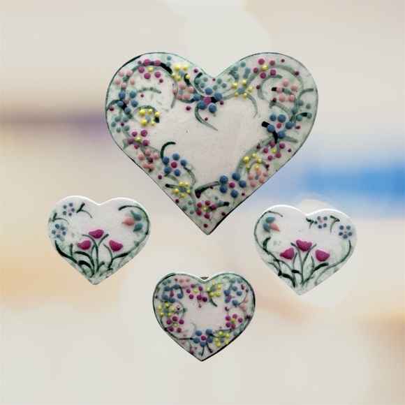Hand Crafted Jewelry - Floral Heart Handcrafted Victorian Ceramic Brooch and Button Covers, 4-Piece Set